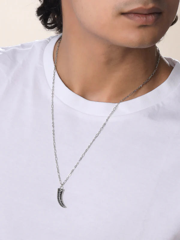 Tiger Claw with Black Moissanite 925 Sterling Silver Pendant For Men