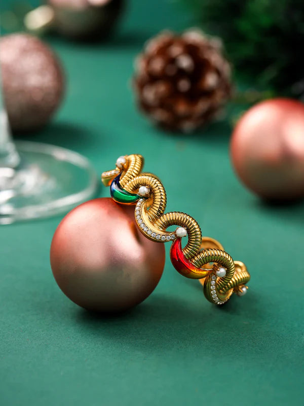 Drape Curtain Bangle