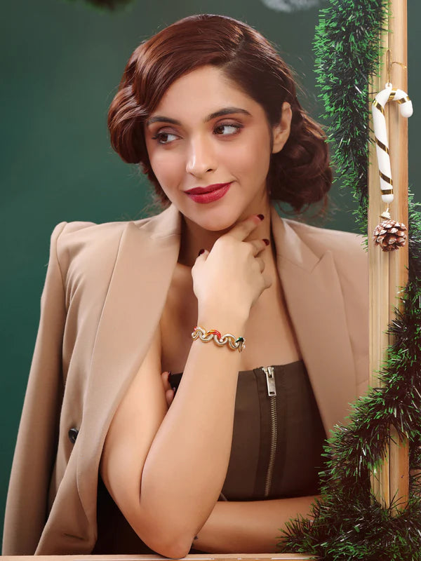 Drape Curtain Bangle