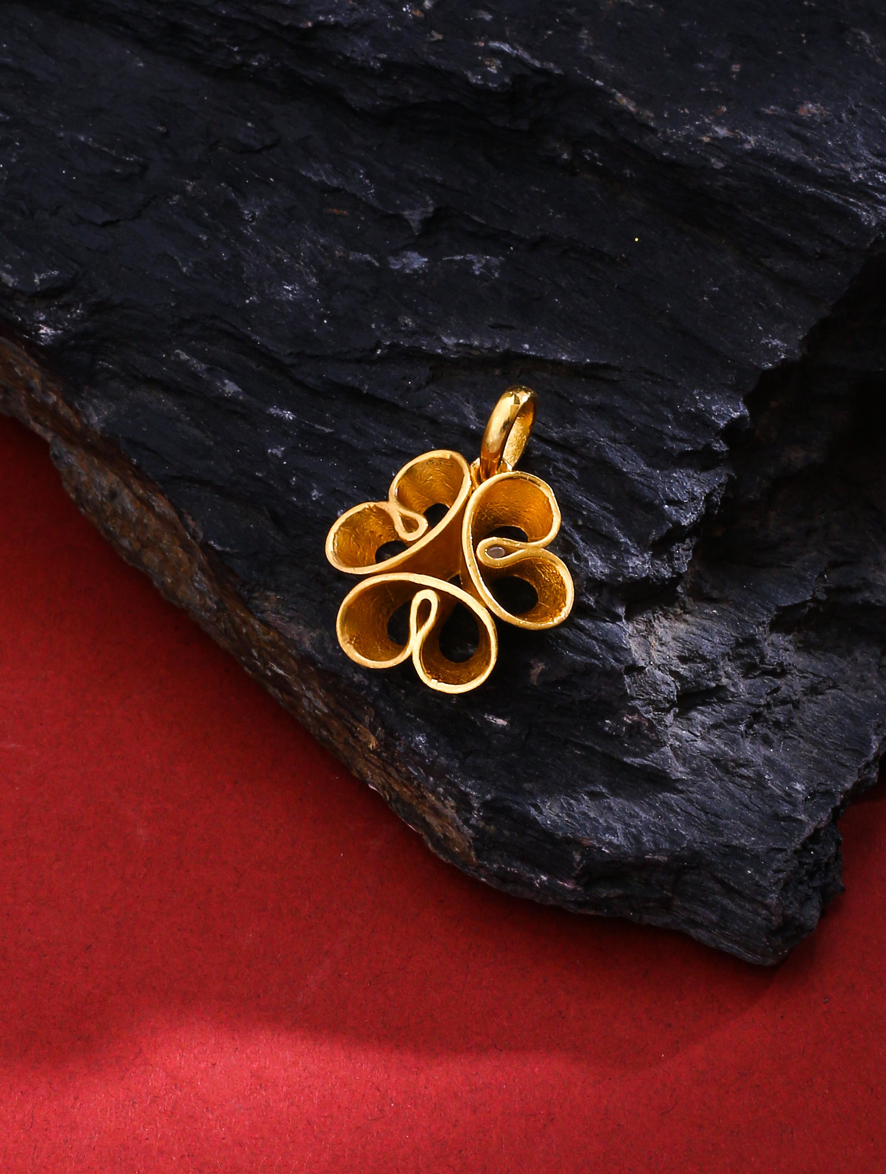 24K Gold Plating Love Blossoms Elysian 925 Sterling Silver Pendant For Women