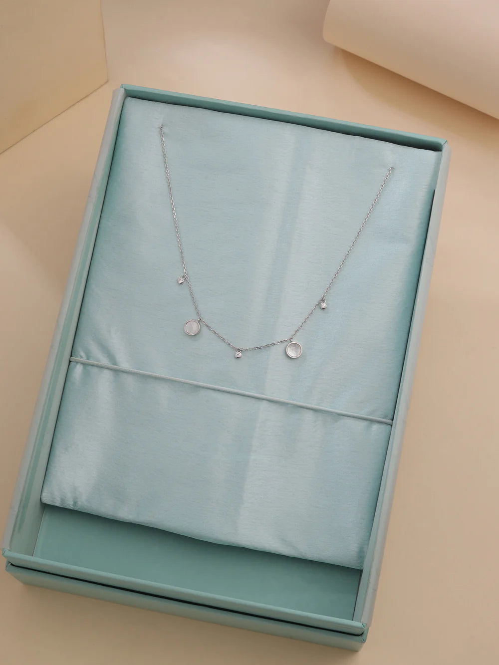 Stone Circle Mother of Pearl Necklace