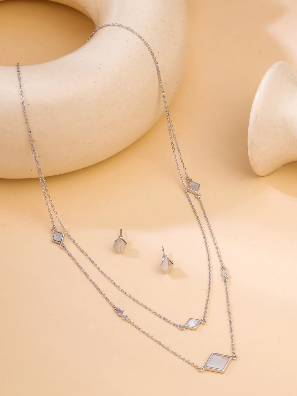 Diamond Shaped Mother of Pearl Necklace Set