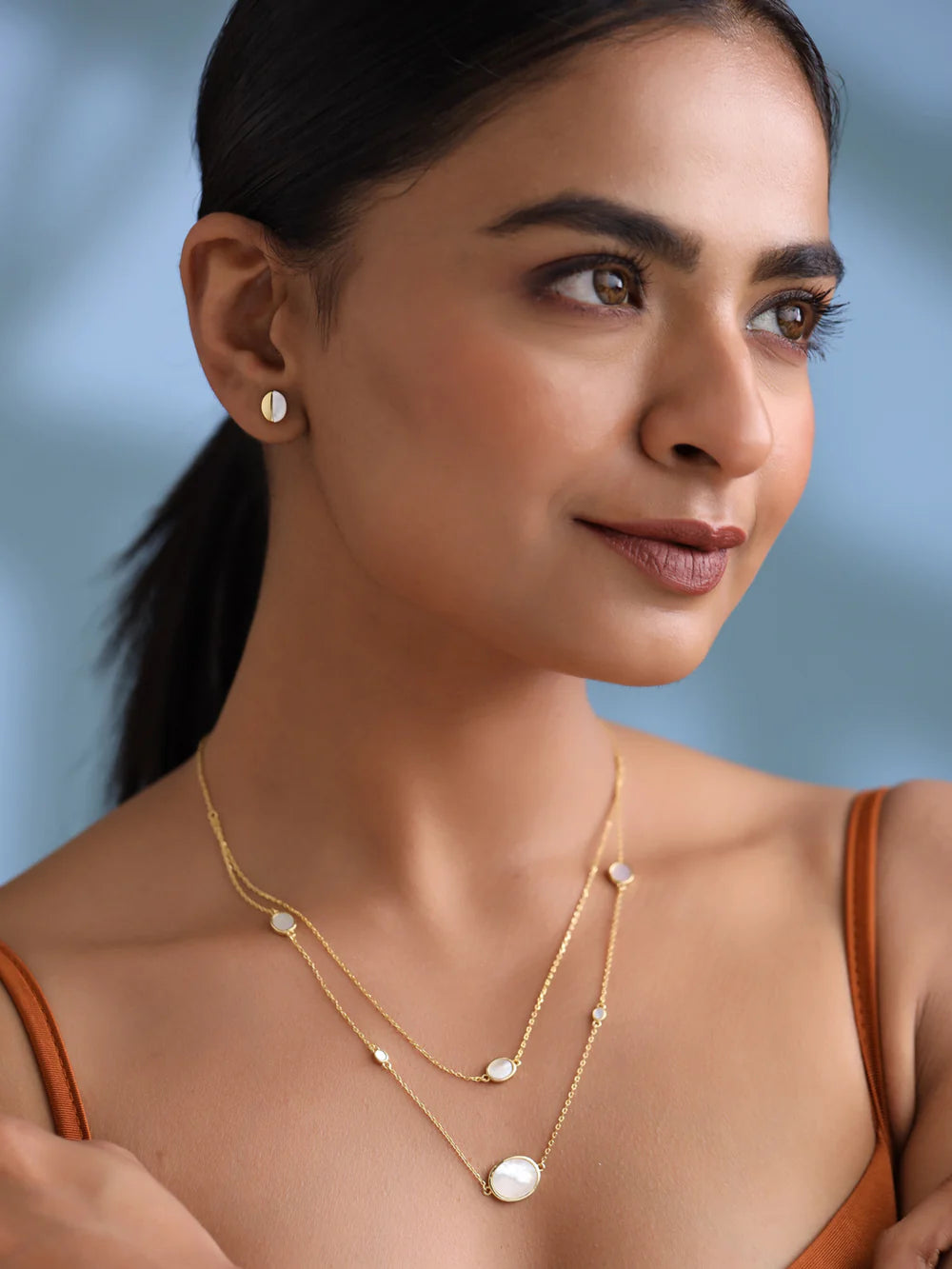 Oval Mother of Pearl Necklace Set