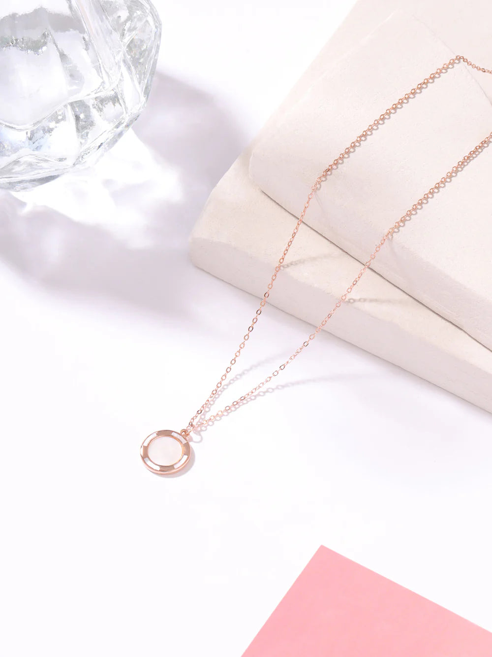 Round Halo Mother of Pearl Pendant