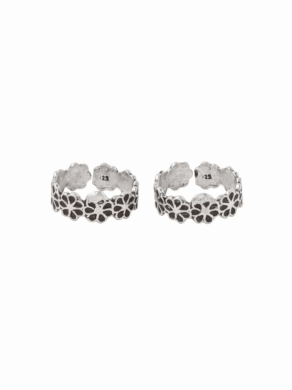 Oxidised Flower Toe Ring